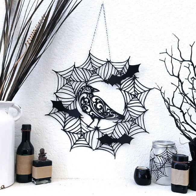 DIY-Spiderweb-Wreath