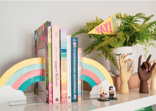 DIY-Rainbow-Notebook-ends