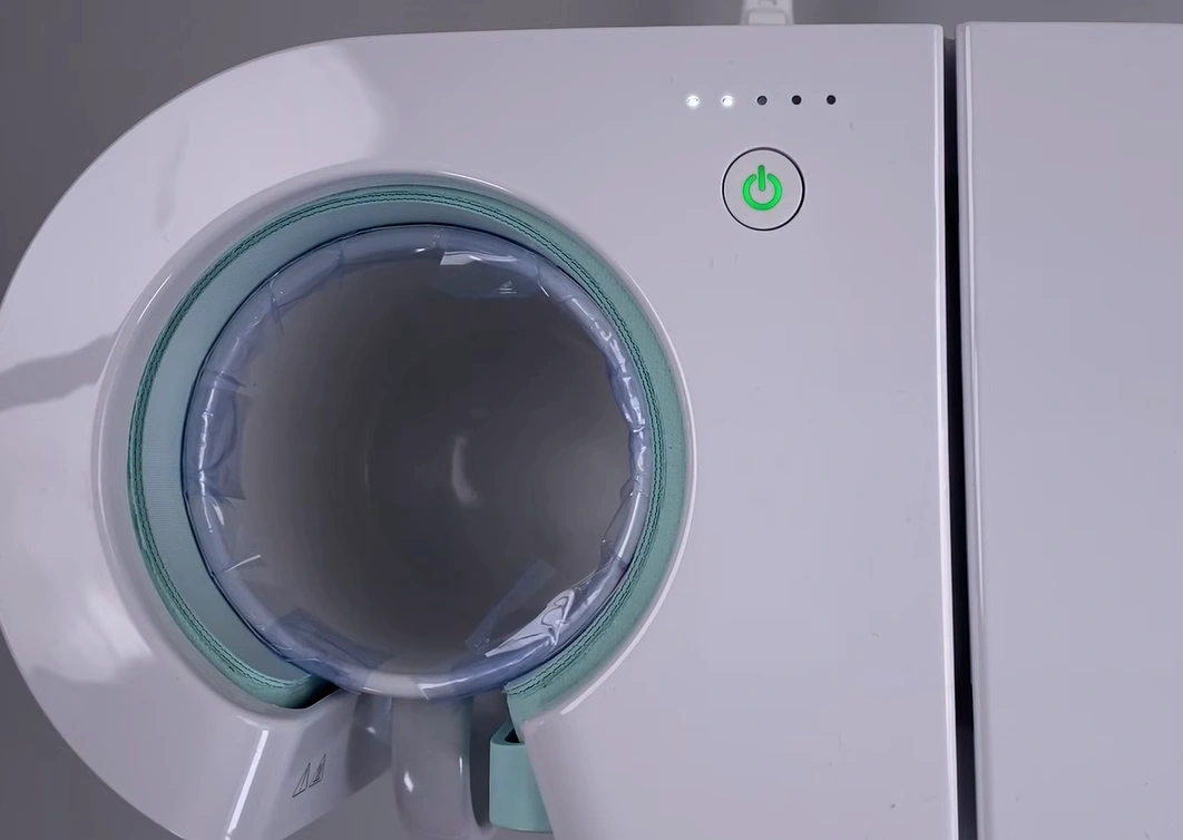 You can see the five little dots above the green power button